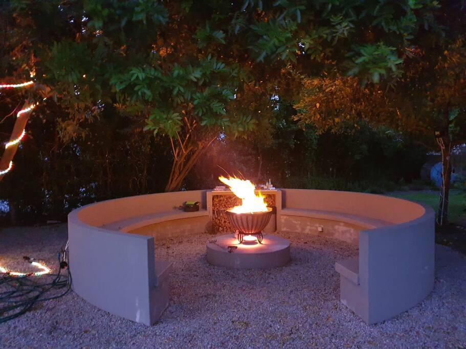 Holiday home House With Dstv & Wifi & Basic Housekeeping *